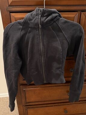 Lululemon Black Zip up Hoodie